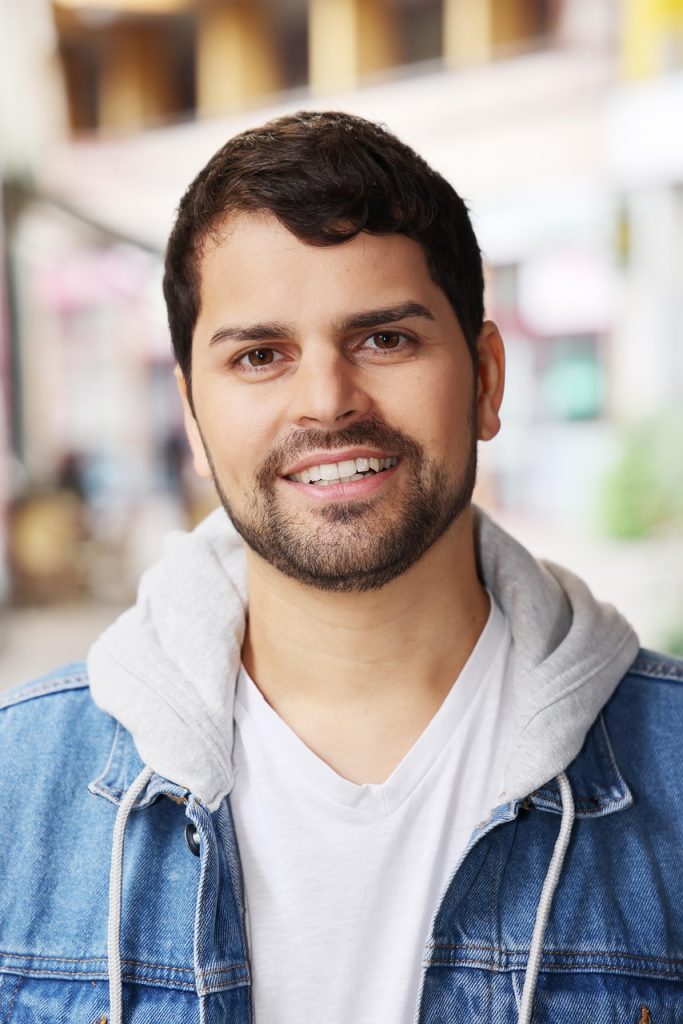 happy, white, white teeth, teeth, people, three days of beard, beard, european, culture, man, mann, hipster, mann, mann, mann, mann, mann